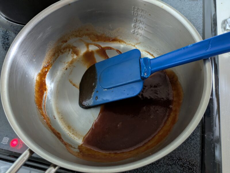 パパヤソースのお好みたこ焼きソースで簡単デミグラスソース