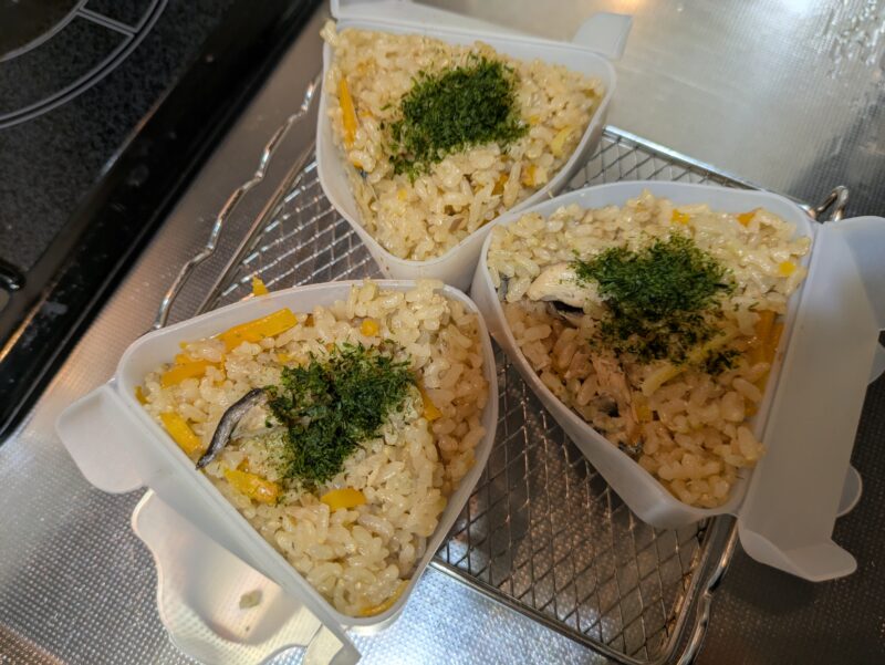 簡単おにぎりパックでおにぎり