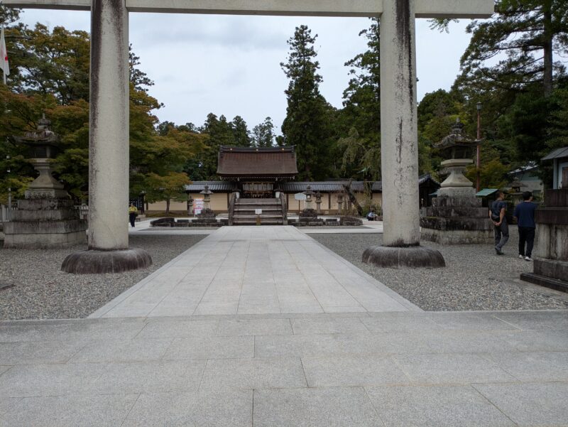多賀大社の正面